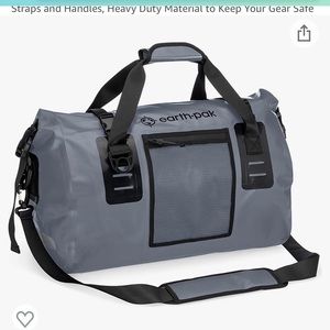 Waterproof bag, gray color, perfect for travel. Oversized